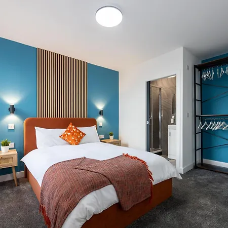 Stunning One Bed Apartment-3